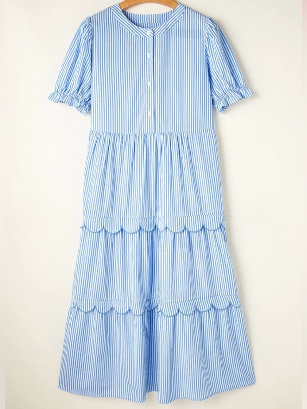 Stripe Bubble Short Sleeve Tiered Scallop Midi Dress|L|10|12